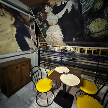 Travellers Julius Down Town * Thessaloniki